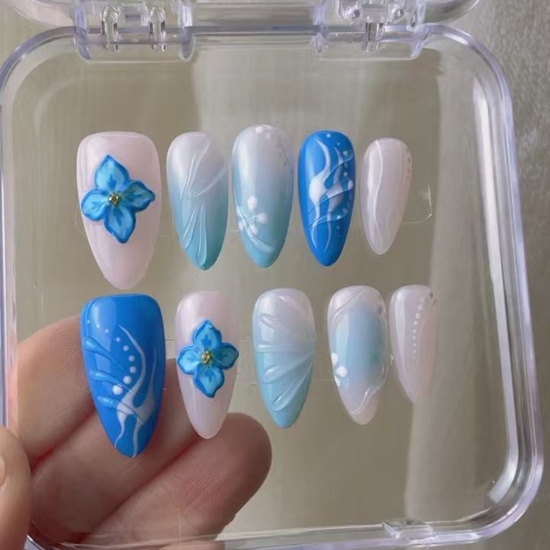 Almond 3d style nails 01