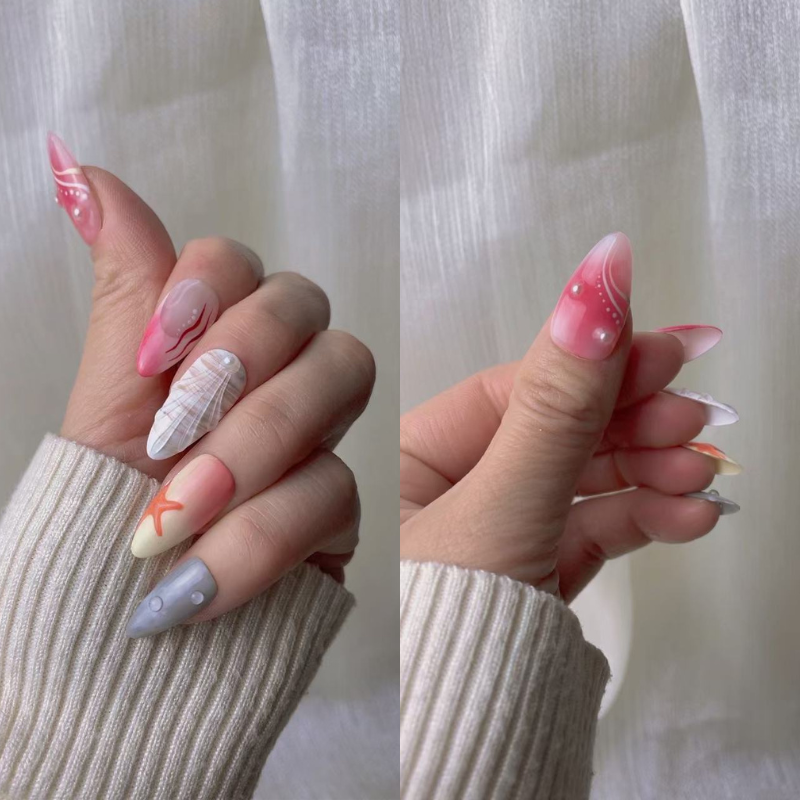 Almond 3d style nails 18