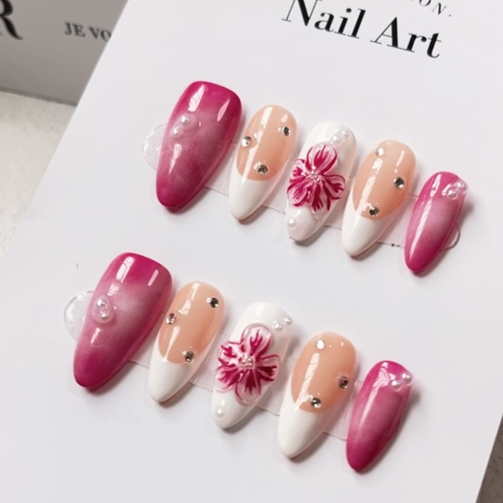 Almond 3d style nails 09