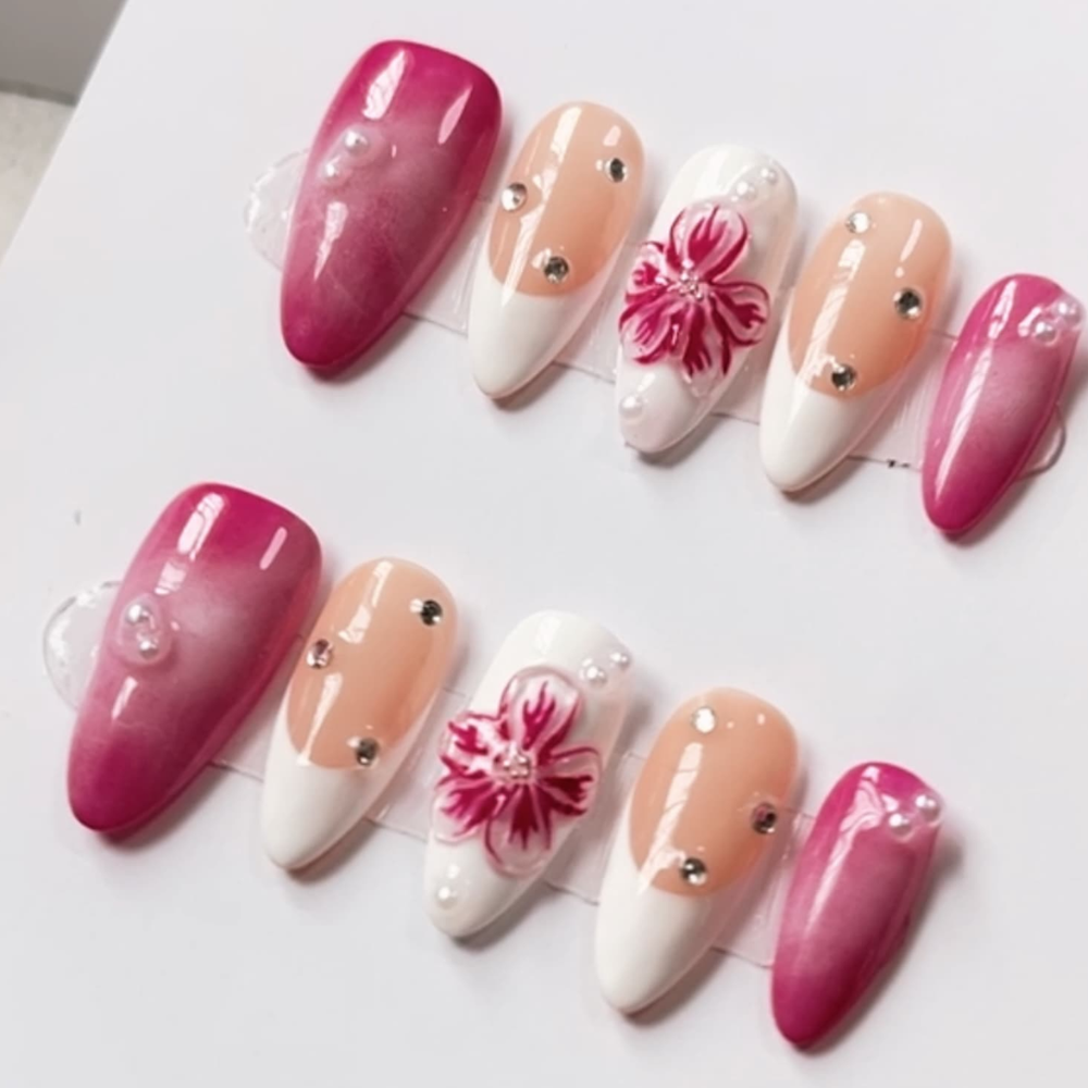 Almond 3d style nails 09