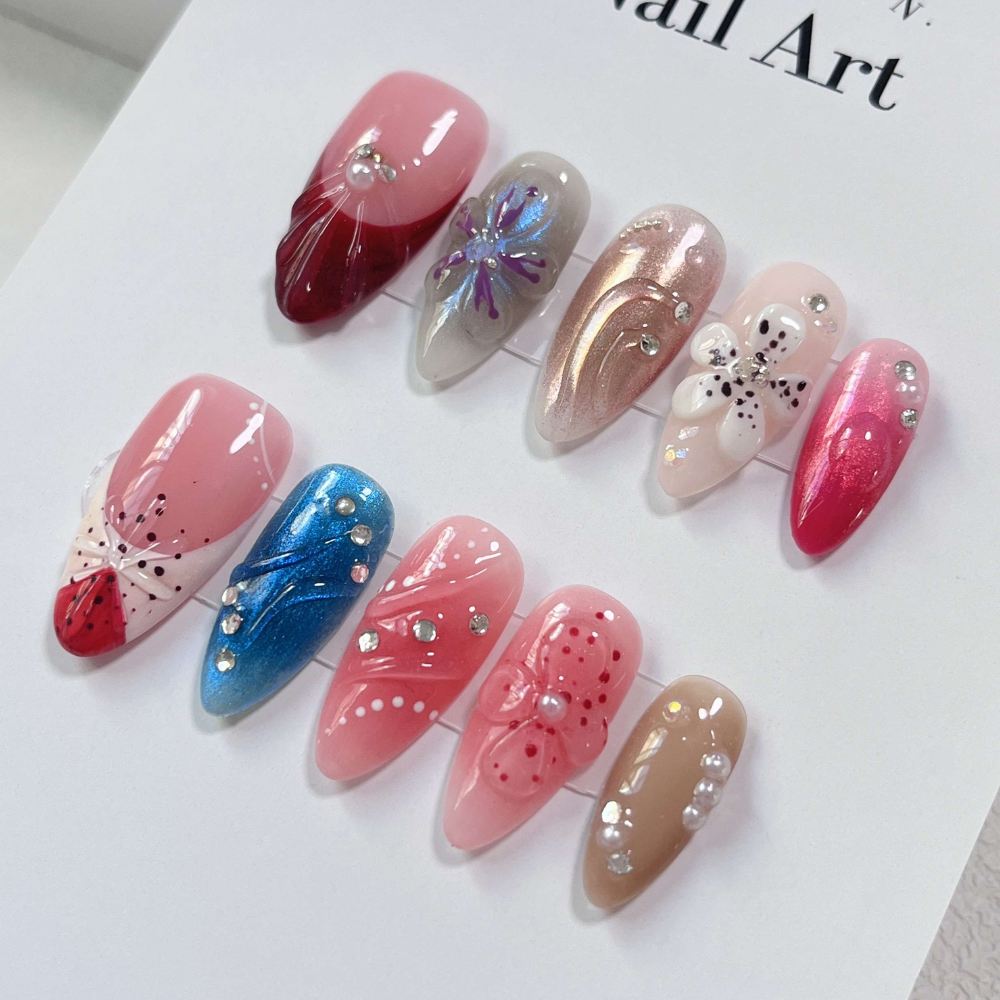 Almond 3d style nails 11