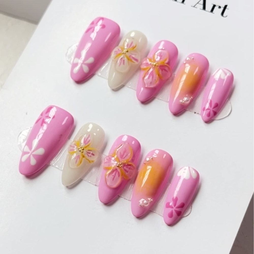 Almond 3d style nails 12