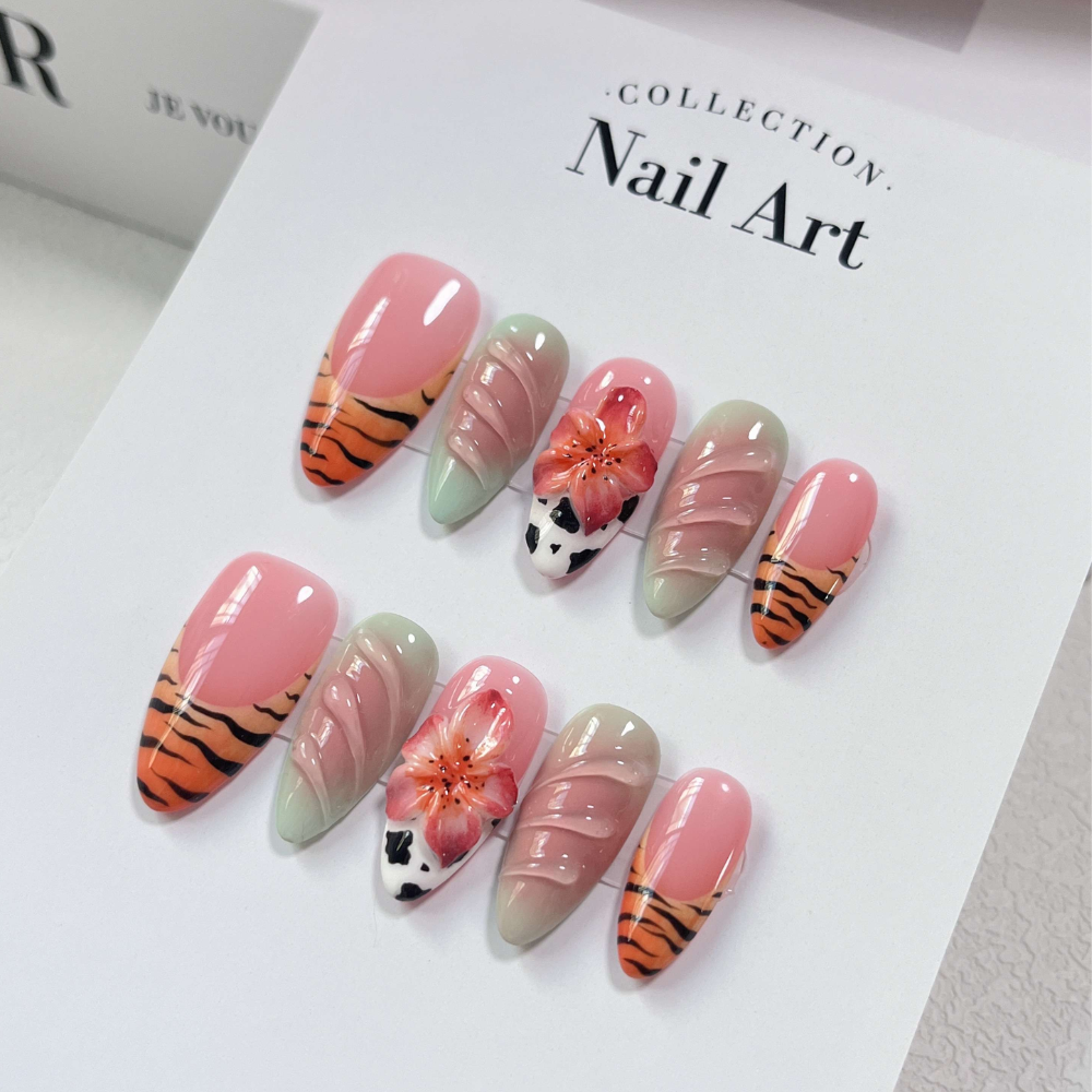 Almond 3d style nails 15