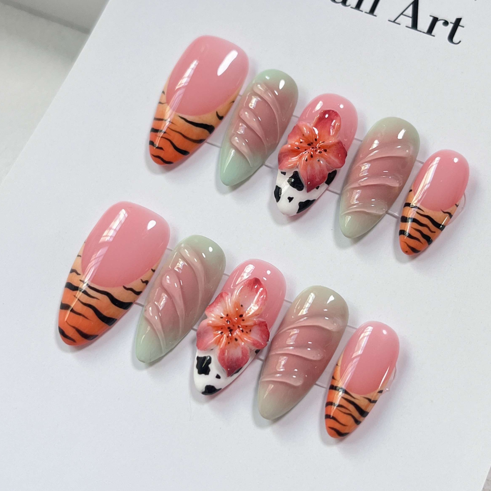 Almond 3d style nails 15